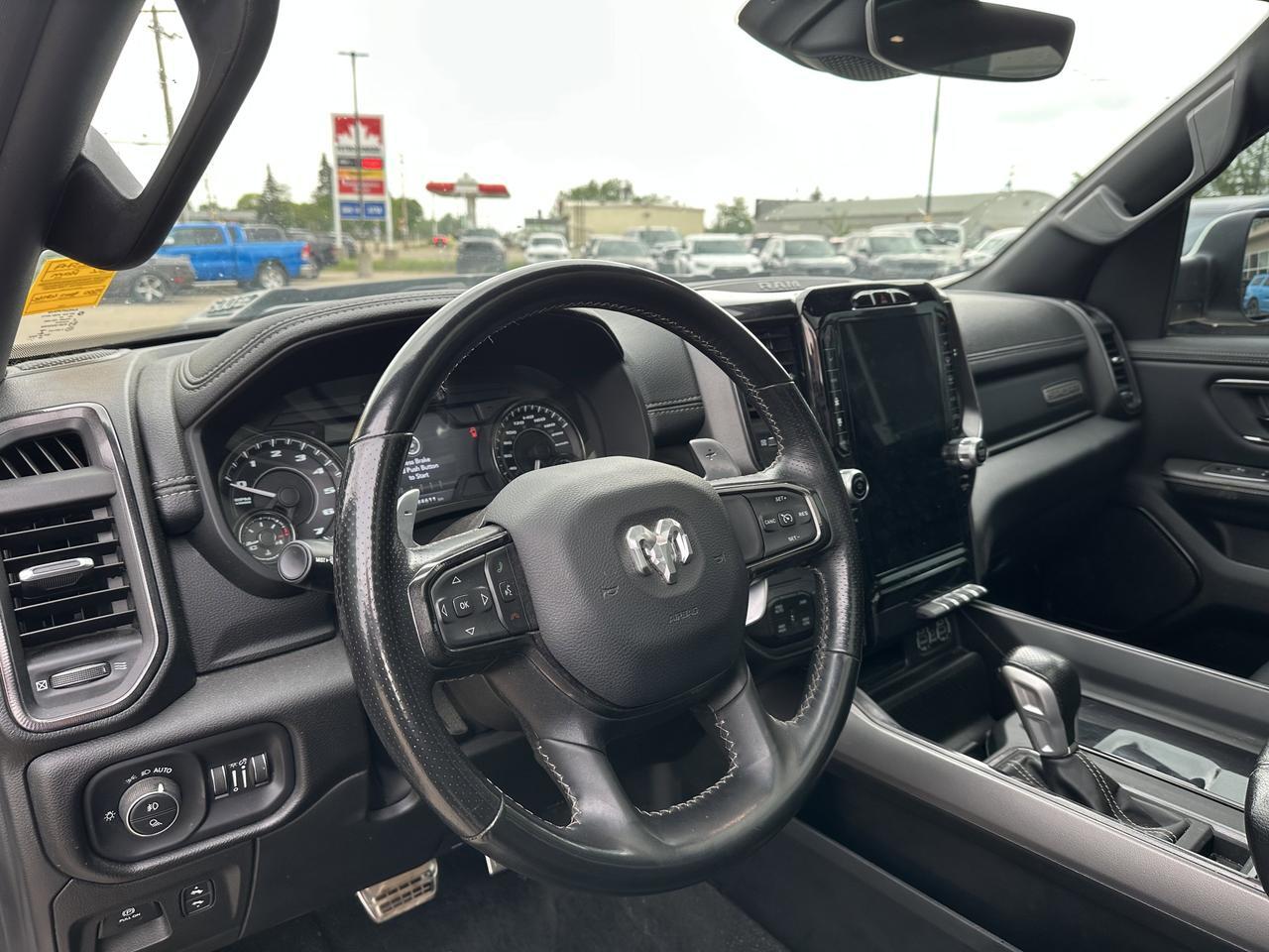 2022 Ram 1500 Sport Crew Cab 4x4 | HEMI V8 eTorque | Pano Sunroof | 12IN Touchscreen | NAV | Heated Seats Redwater AB