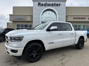 2022 RAM 1500 Sport Crew Cab 4x4 Hemi V8 Etorque Pano