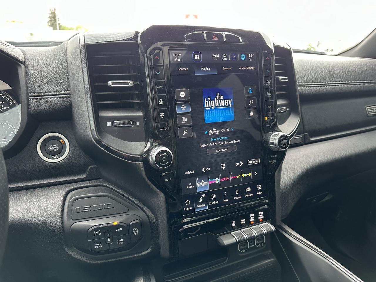 2022 Ram 1500 Sport Crew Cab 4x4 | HEMI V8 eTorque | Pano Sunroof | 12IN Touchscreen | NAV | Heated Seats Redwater AB