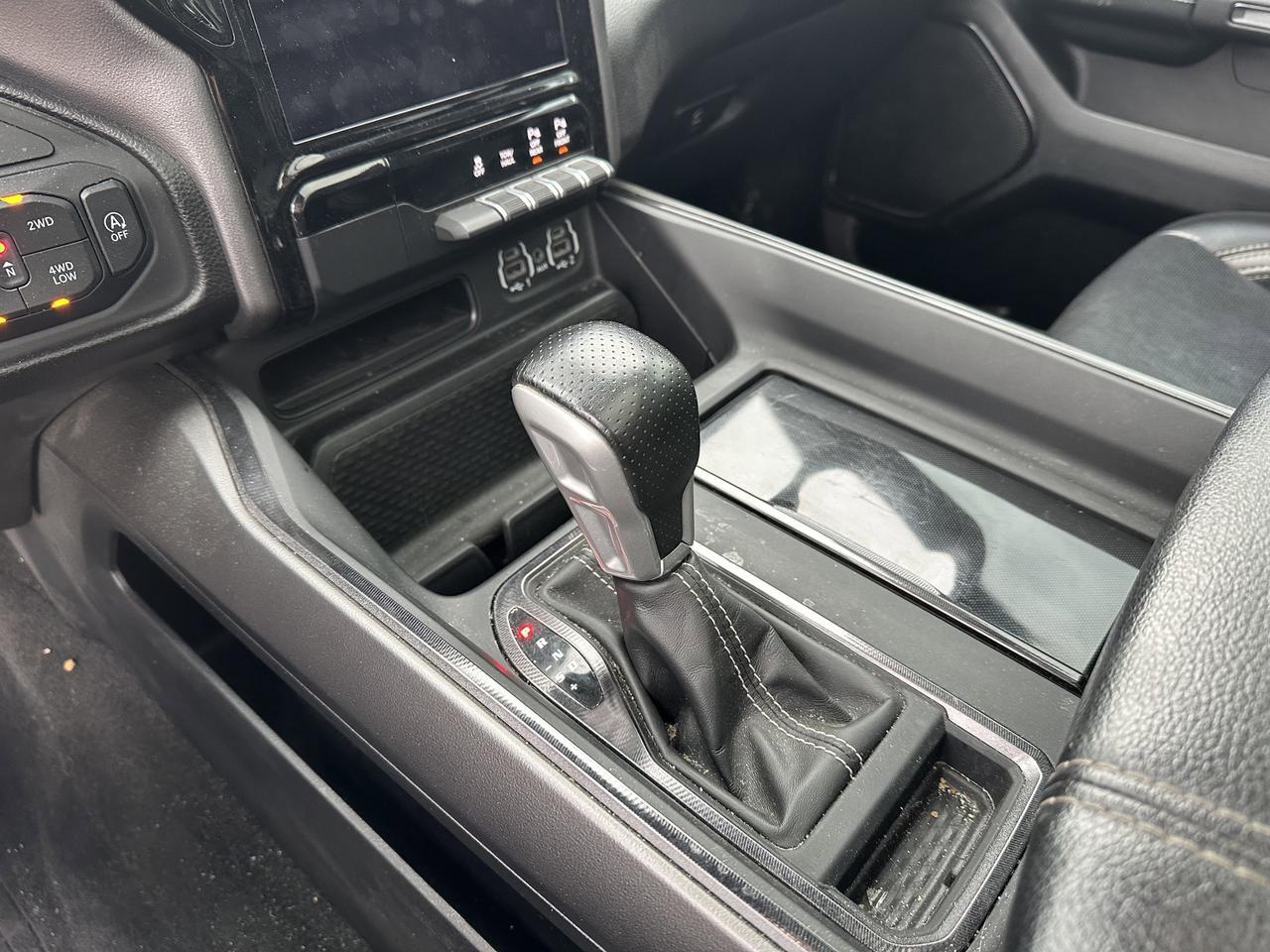 2022 Ram 1500 Sport Crew Cab 4x4 | HEMI V8 eTorque | Pano Sunroof | 12IN Touchscreen | NAV | Heated Seats Redwater AB