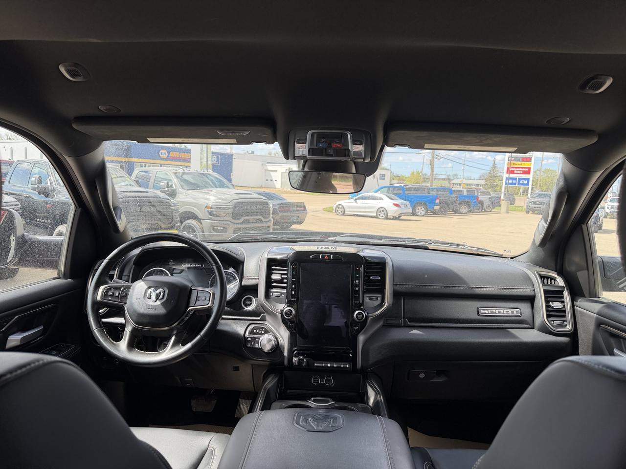 2022 Ram 1500 Sport Crew Cab 4x4 | Low KMs | HEMI V8 | 12IN Touchscreen | NAV | Heated Seats | Remote Start Redwater AB