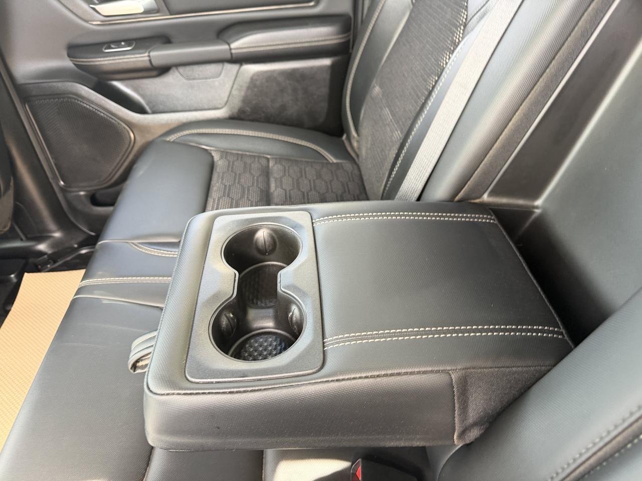 2022 Ram 1500 Sport Crew Cab 4x4 | Low KMs | HEMI V8 | 12IN Touchscreen | NAV | Heated Seats | Remote Start Redwater AB