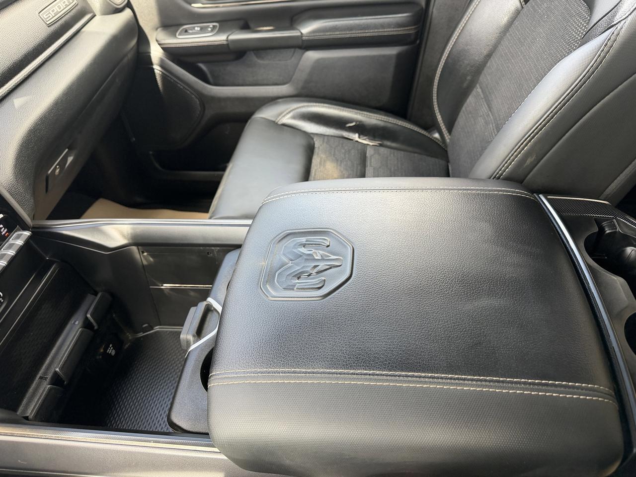 2022 Ram 1500 Sport Crew Cab 4x4 | Low KMs | HEMI V8 | 12IN Touchscreen | NAV | Heated Seats | Remote Start Redwater AB