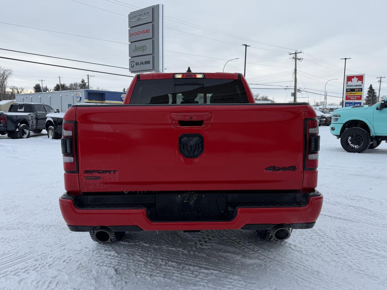 2022 Ram 1500 Sport Crew Cab 4x4 | Low KMs | HEMI V8 | Flame Red | NAV | Remote Start Redwater AB