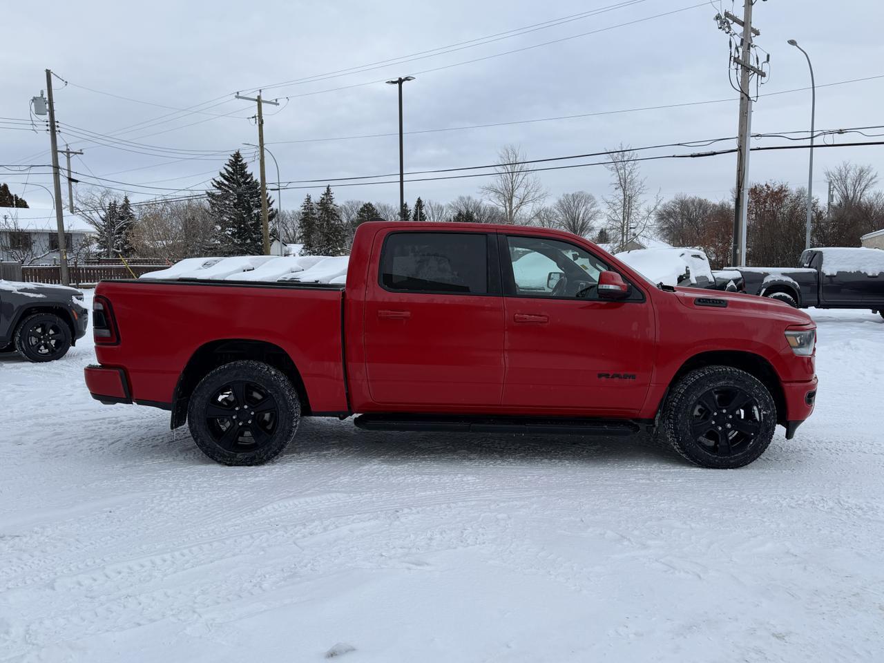 2022 Ram 1500 Sport Crew Cab 4x4 | Low KMs | HEMI V8 | Flame Red | NAV | Remote Start Redwater AB