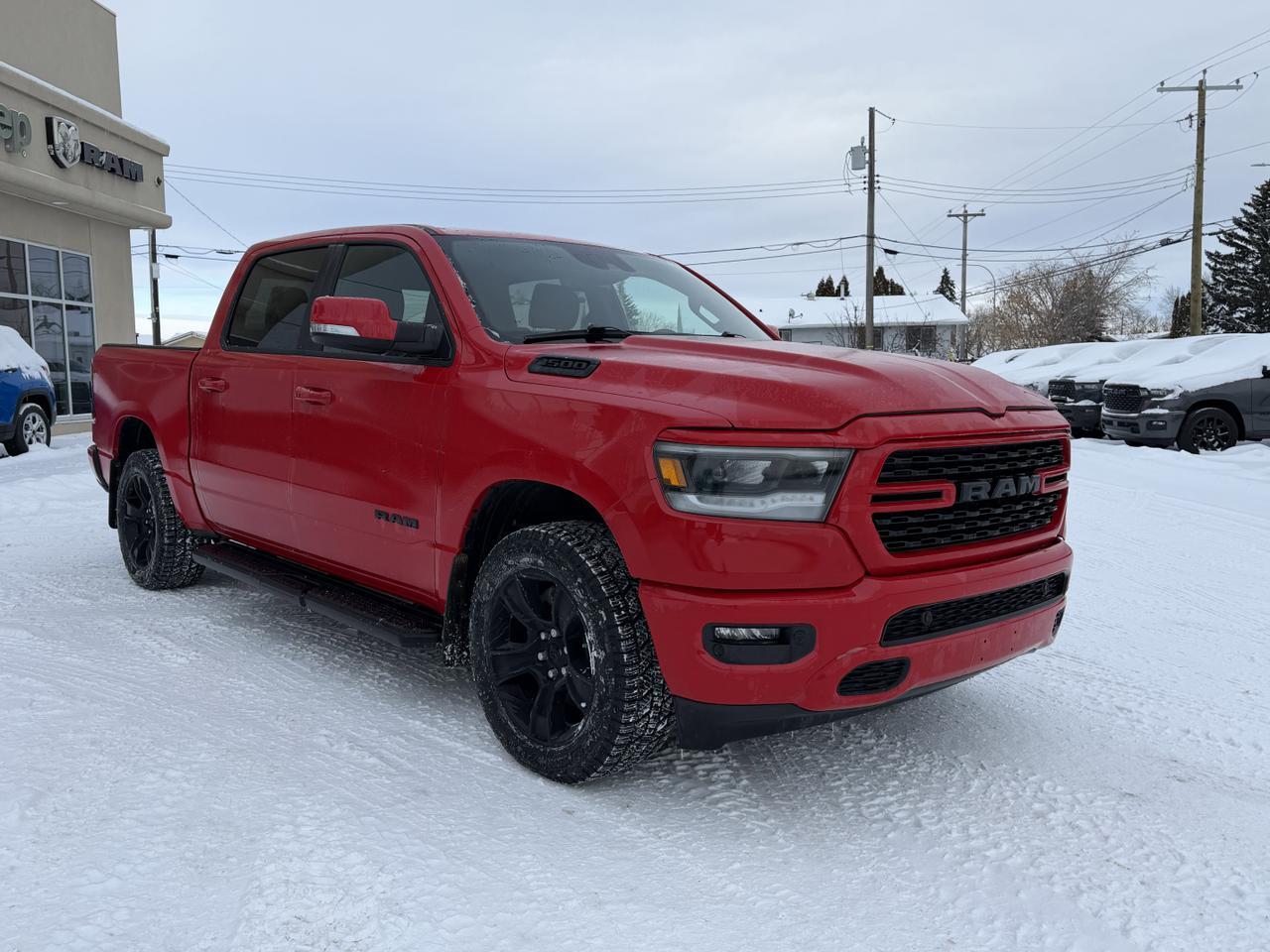 2022 Ram 1500 Sport Crew Cab 4x4 | Low KMs | HEMI V8 | Flame Red | NAV | Remote Start Redwater AB