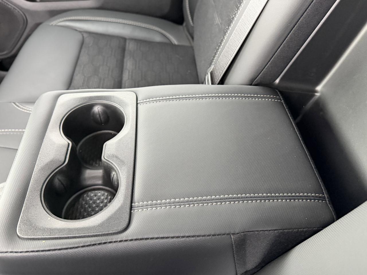 2022 Ram 1500 Sport Crew Cab 4x4 | Low KMs | HEMI V8 | Flame Red | NAV | Remote Start Redwater AB