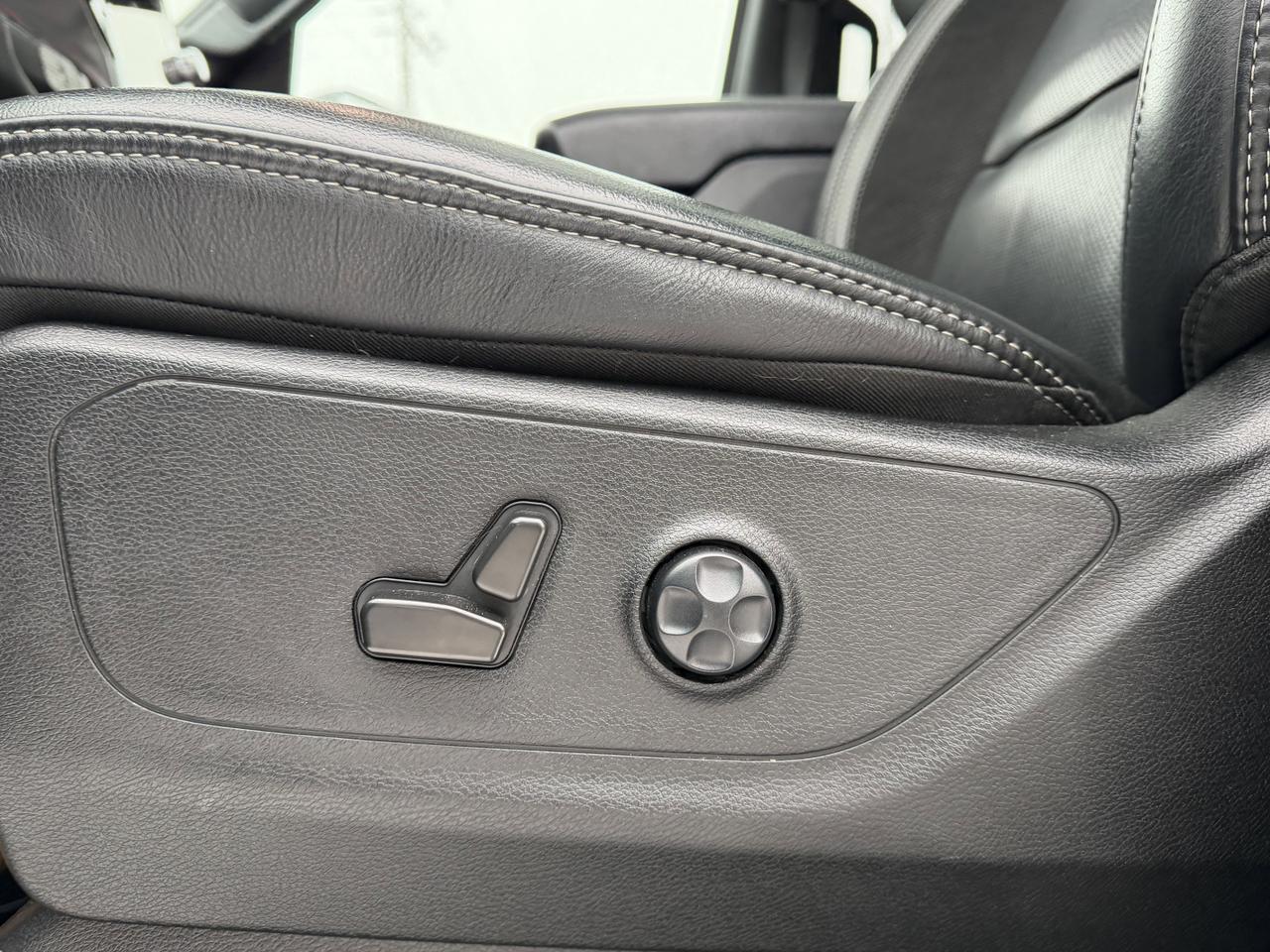 2022 Ram 1500 TRX | Supercharged | Level 1 | Pano Roof | Leather | Heated Seats | Rim & Tire Pkg Redwater AB