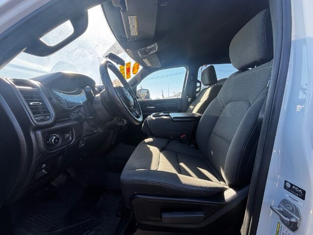 2022 Ram 1500 Tradesman Crew Cab 4x4 5'7 Box