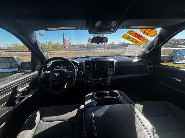 2022 Ram 1500 Tradesman Crew Cab 4x4 5'7 Box