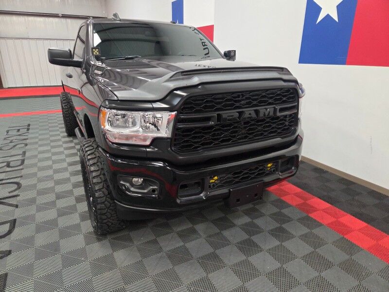 2022 Ram 2500 4WD Lifted New 37in Tires Goosneck 6.4L Hemi V8 FREE WARRANTY Arlington TX