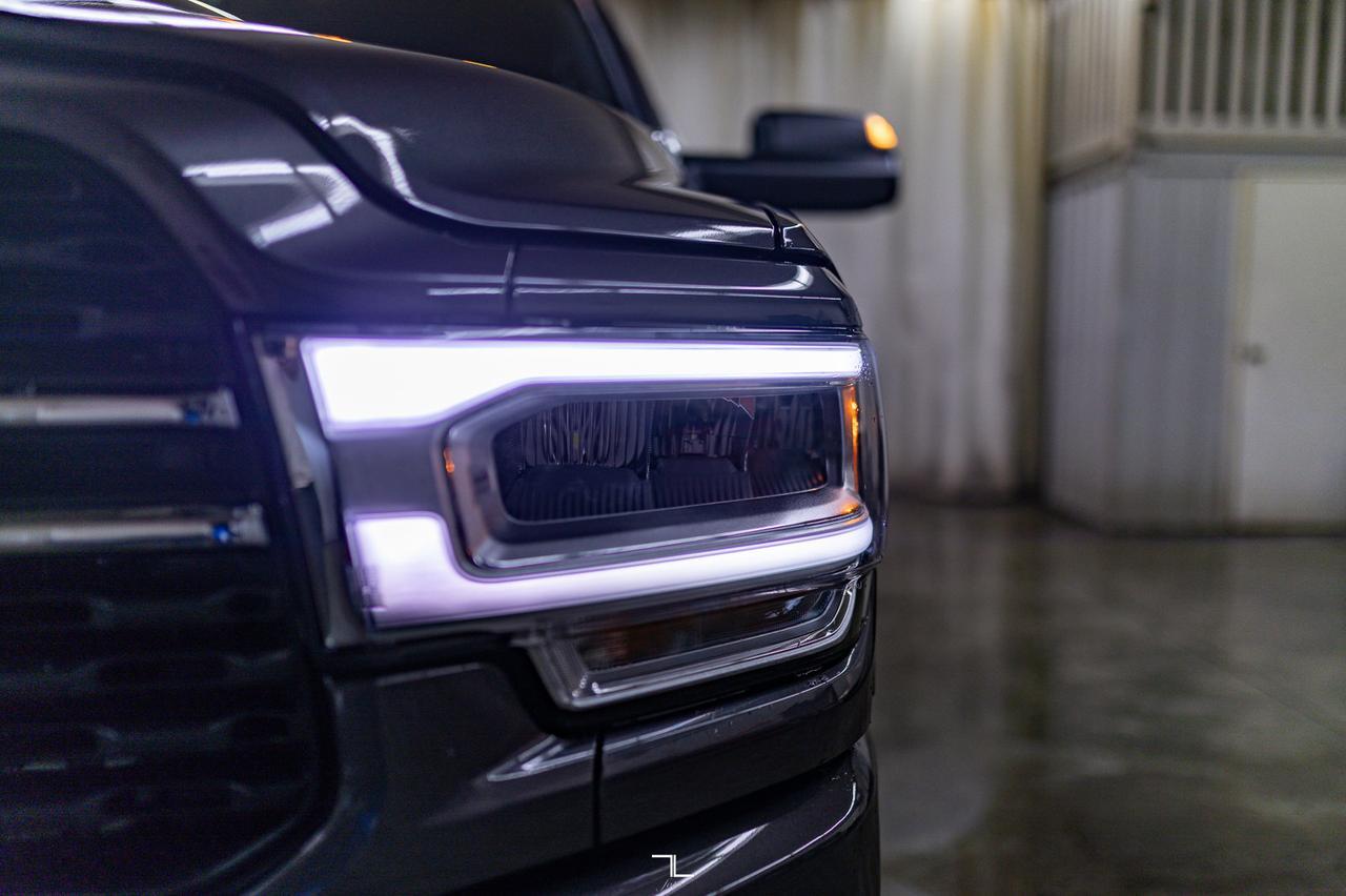 2022 Ram 2500 4x4 Crew Cab Big Horn Diesel Nav Roof BCam Red Deer AB