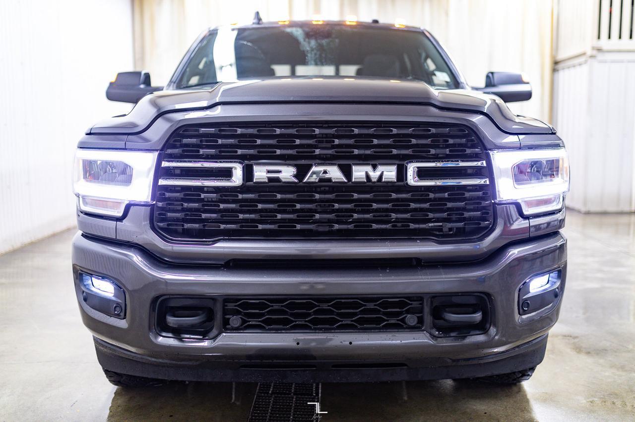 2022 Ram 2500 4x4 Crew Cab Big Horn Diesel Nav Roof BCam Red Deer AB