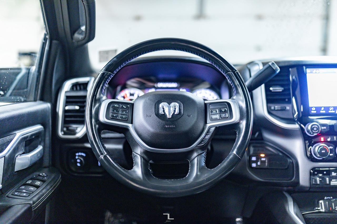 2022 Ram 2500 4x4 Crew Cab Big Horn Diesel Nav Roof BCam Red Deer AB