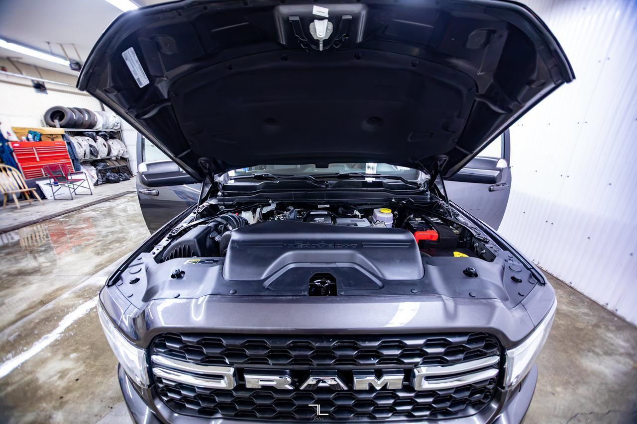 2022 Ram 2500 4x4 Crew Cab Big Horn Diesel PSeat BCam Red Deer AB