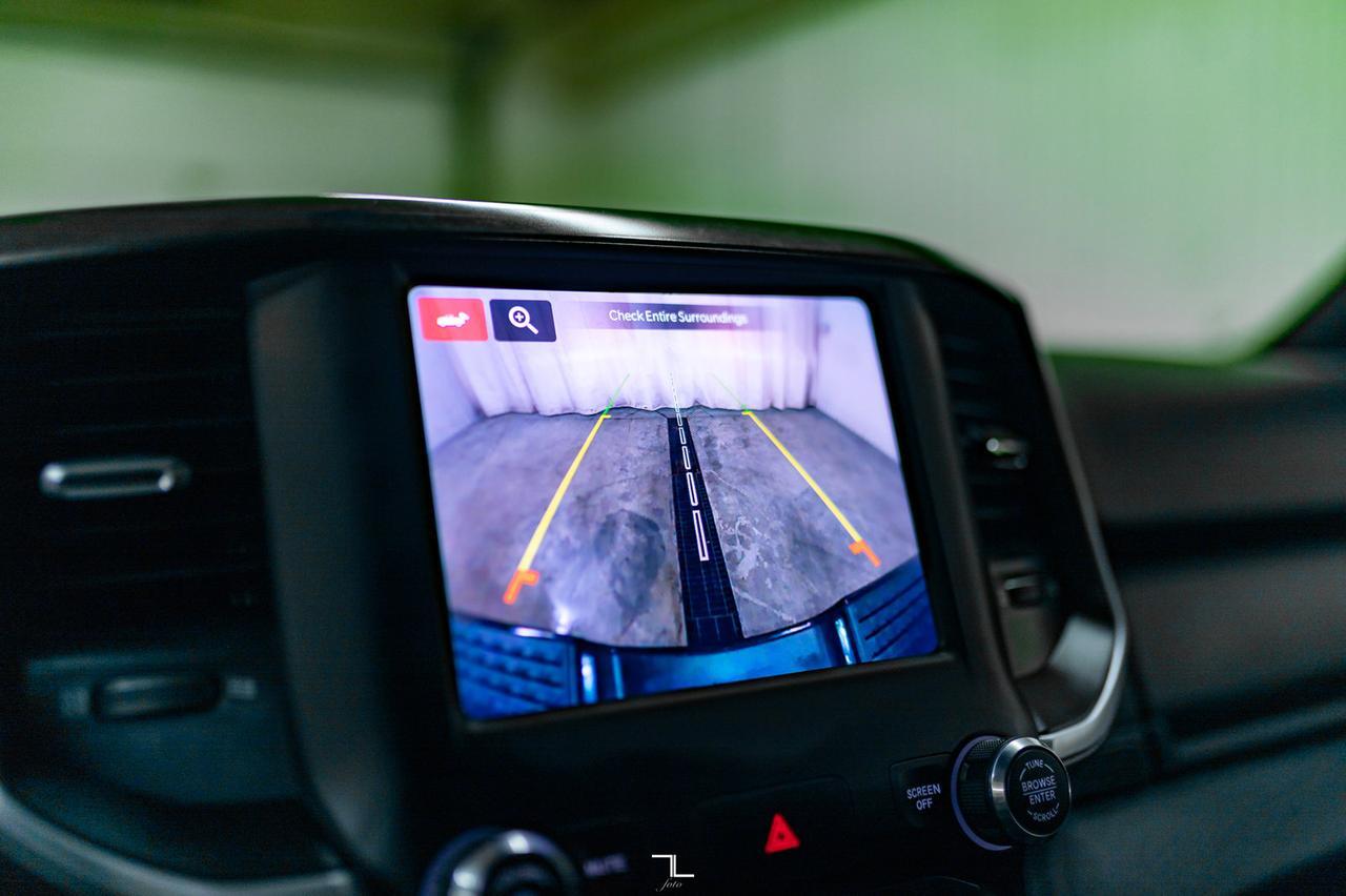 2022 Ram 2500 4x4 Crew Cab Big Horn HEMI BCam Red Deer AB