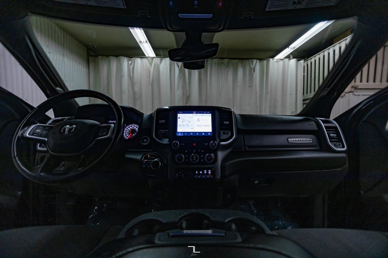 2022 Ram 2500 4x4 Crew Cab Big Horn HEMI BCam Red Deer AB