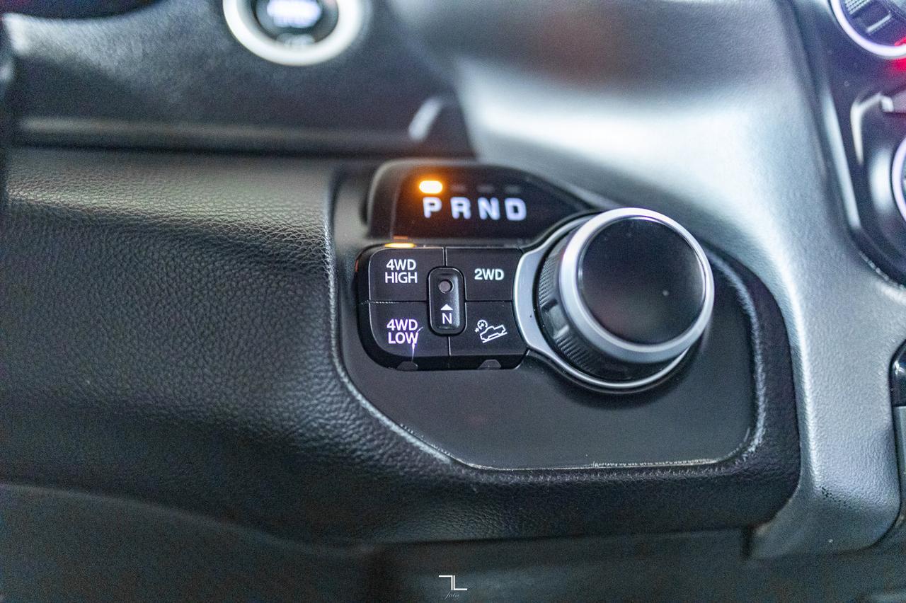 2022 Ram 2500 4x4 Crew Cab Big Horn HEMI BCam Red Deer AB