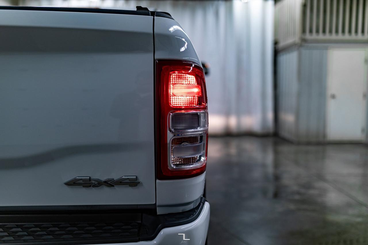 2022 Ram 2500 4x4 Crew Cab Big Horn HEMI BCam Red Deer AB