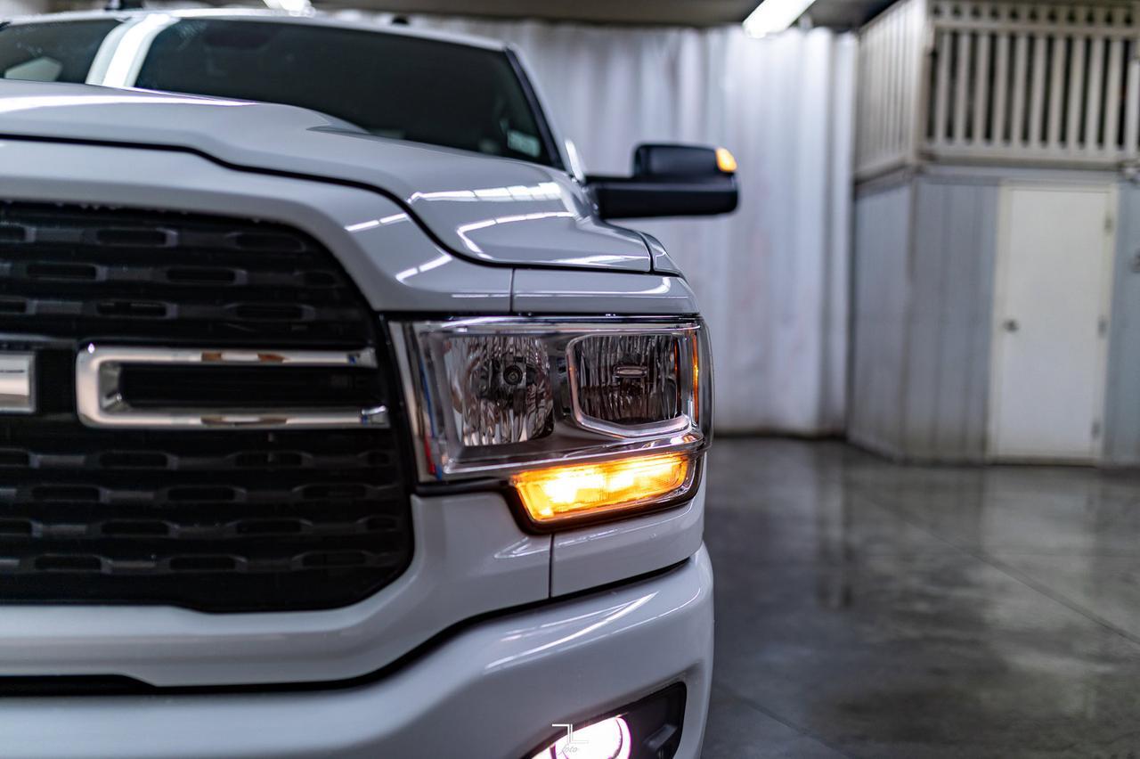 2022 Ram 2500 4x4 Crew Cab Big Horn HEMI BCam Red Deer AB