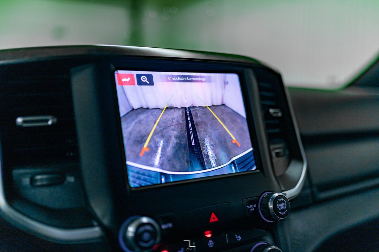 2022 Ram 2500 4x4 Crew Cab Big Horn HEMI BCam Red Deer AB