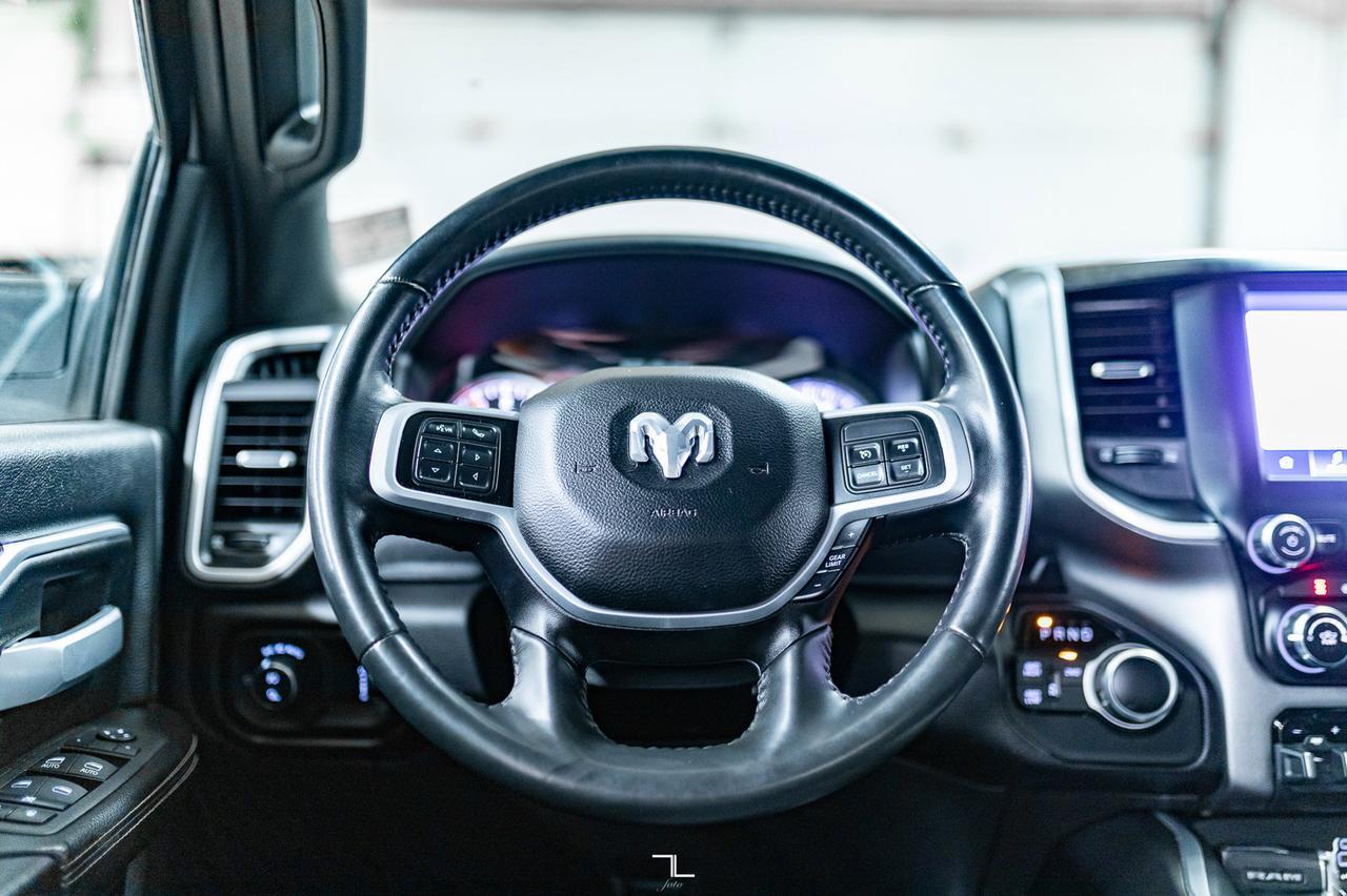 2022 Ram 2500 4x4 Crew Cab Big Horn HEMI BCam Red Deer AB