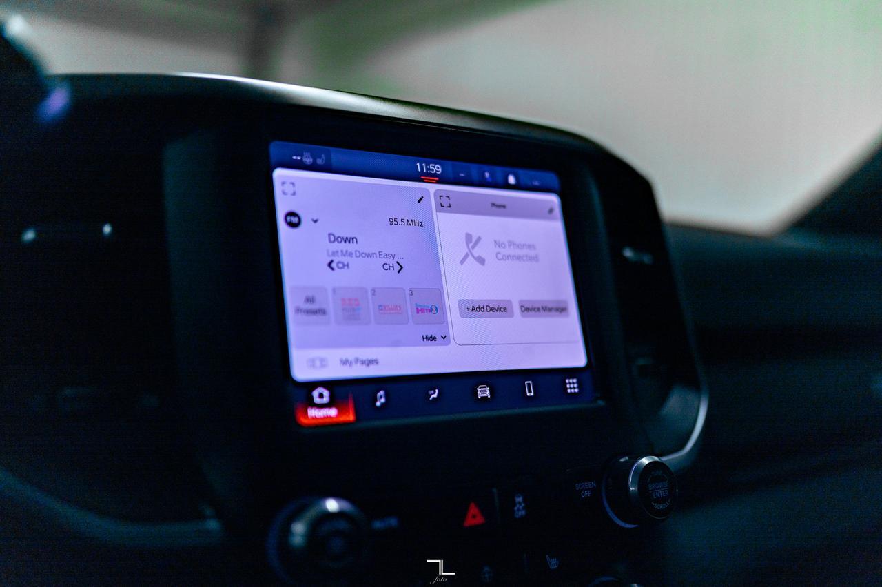 2022 Ram 2500 4x4 Crew Cab Big Horn Longbox Diesel BCam Red Deer AB