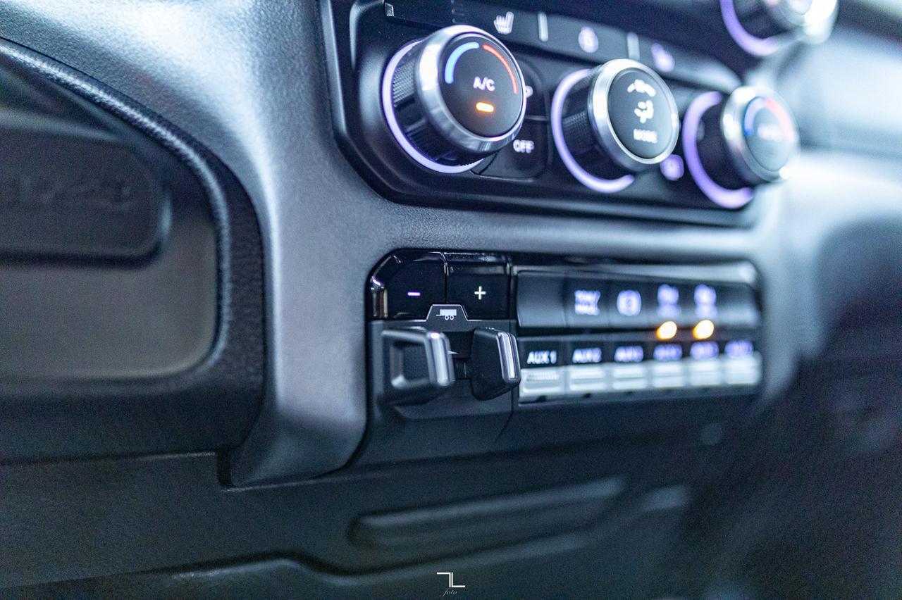 2022 Ram 2500 4x4 Crew Cab Big Horn Longbox Diesel BCam Red Deer AB