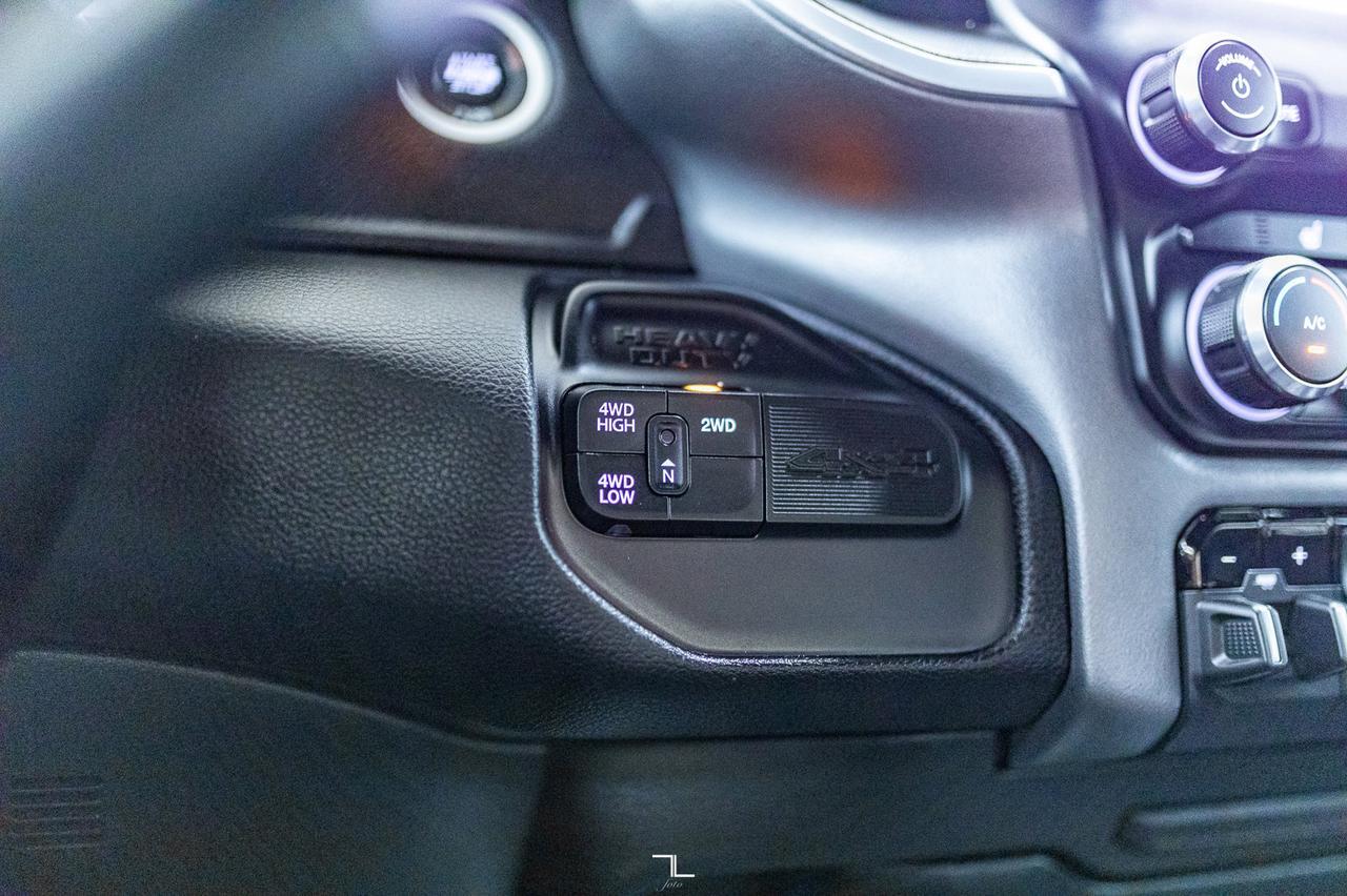 2022 Ram 2500 4x4 Crew Cab Big Horn Longbox Diesel BCam Red Deer AB