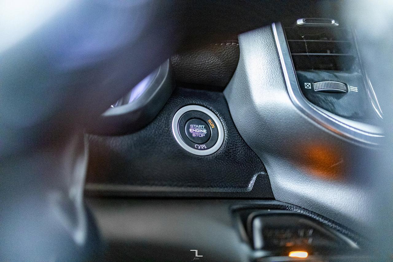 2022 Ram 2500 4x4 Crew Cab Laramie Diesel Leather Nav BCam Red Deer AB