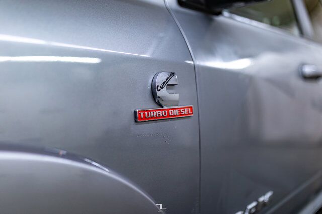 2022 Ram 2500 4x4 Crew Cab Laramie Diesel Leather Nav BCam Red Deer AB