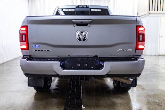 2022 Ram 2500 4x4 Crew Cab Laramie Diesel Leather Nav BCam Red Deer AB