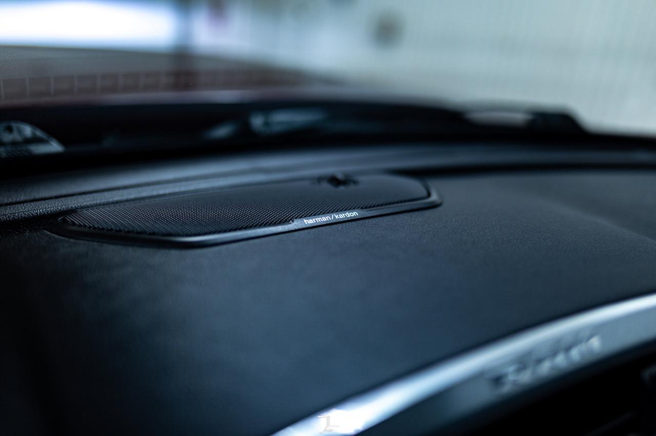 2022 Ram 2500 4x4 Crew Cab Laramie Diesel Leather Roof Nav Red Deer AB