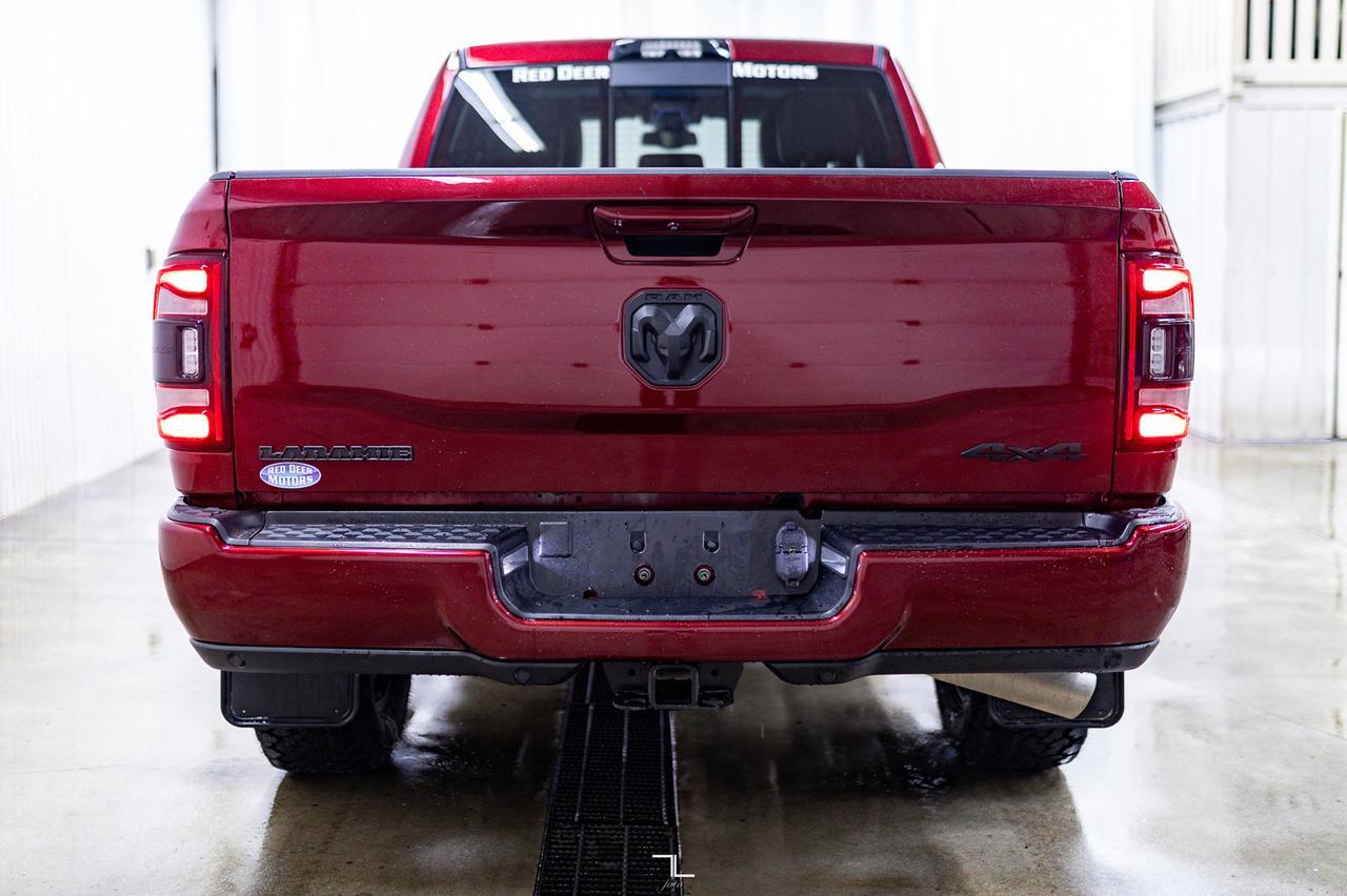 2022 Ram 2500 4x4 Crew Cab Laramie Diesel Leather Roof Nav Red Deer AB