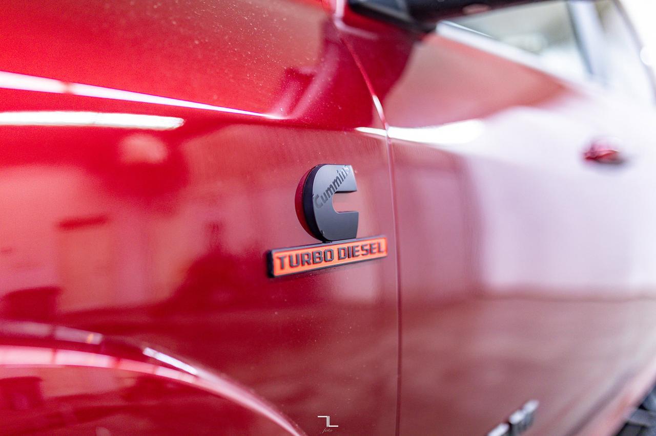 2022 Ram 2500 4x4 Crew Cab Laramie Diesel Leather Roof Nav Red Deer AB