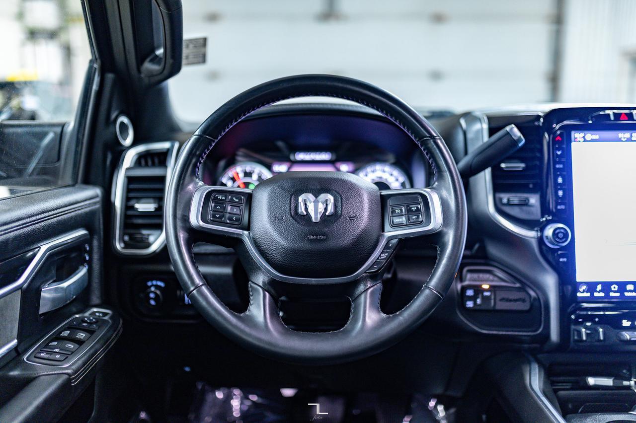 2022 Ram 2500 4x4 Crew Cab Laramie Diesel Leather Roof Nav Red Deer AB