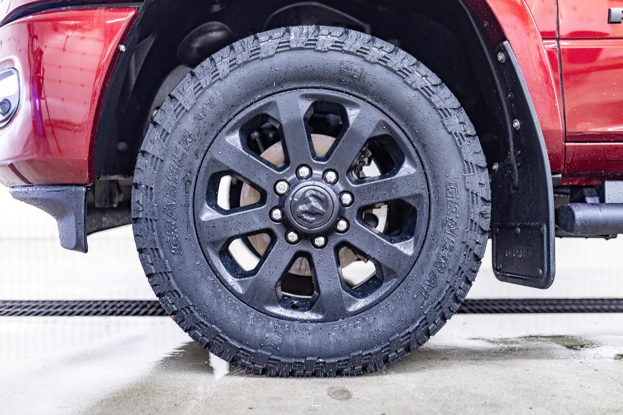 2022 Ram 2500 4x4 Crew Cab Laramie Diesel Leather Roof Nav Red Deer AB