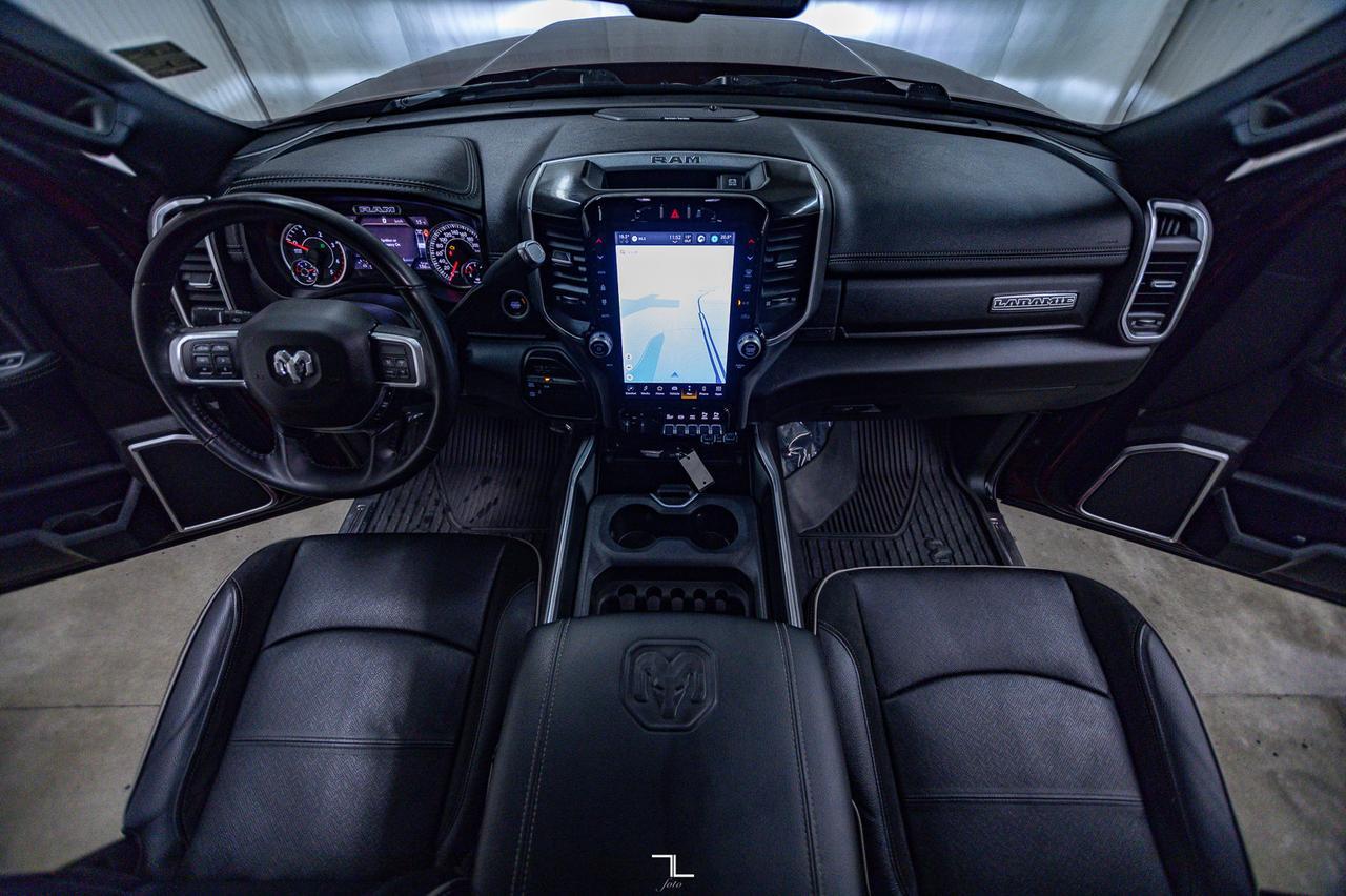 2022 Ram 2500 4x4 Crew Cab Laramie Diesel Leather Roof Nav Red Deer AB