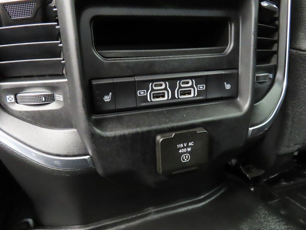 2022 Ram 2500 4x4 Crew Cab Laramie Fond du Lac WI