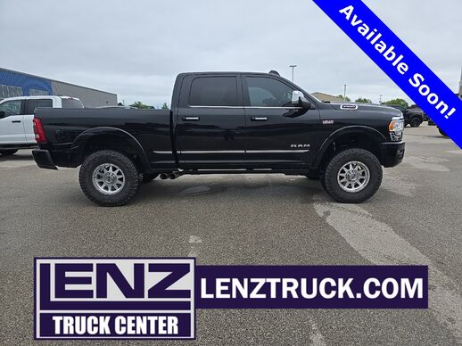 2022_Ram_2500_4x4 Crew Cab Limited_ Fond du Lac WI