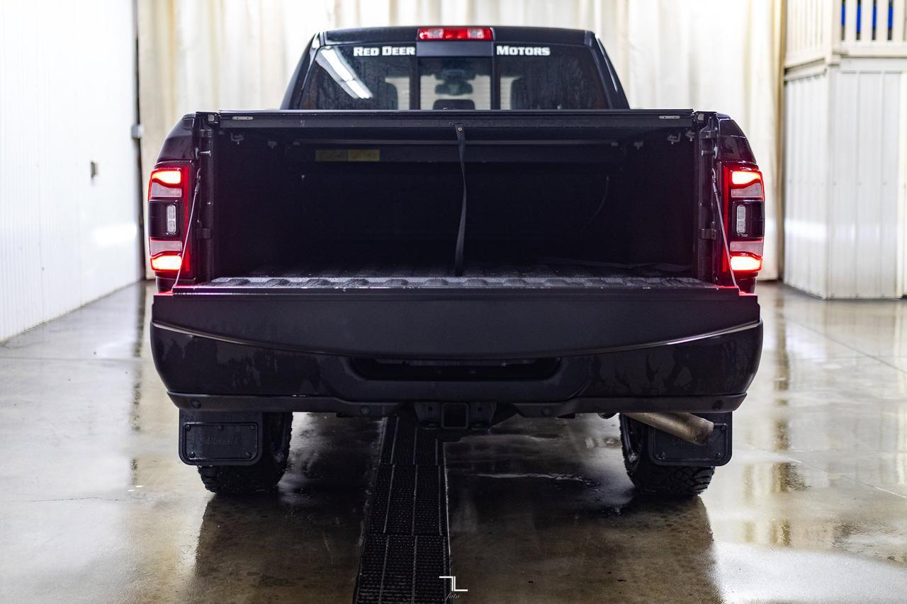 2022 Ram 2500 4x4 Crew Cab Power Wagon HEMI Leather Roof Nav Red Deer AB