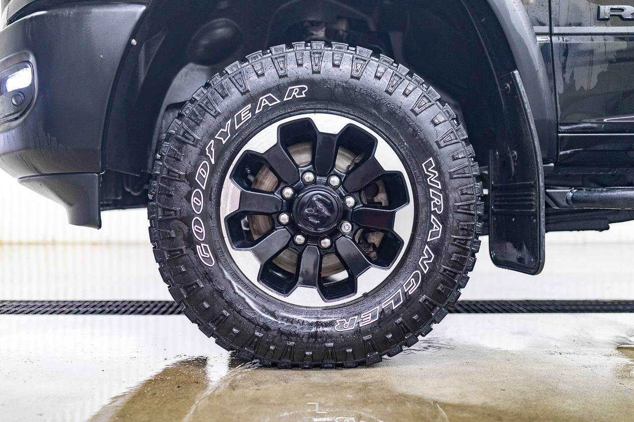 2022 Ram 2500 4x4 Crew Cab Power Wagon HEMI Leather Roof Nav Red Deer AB
