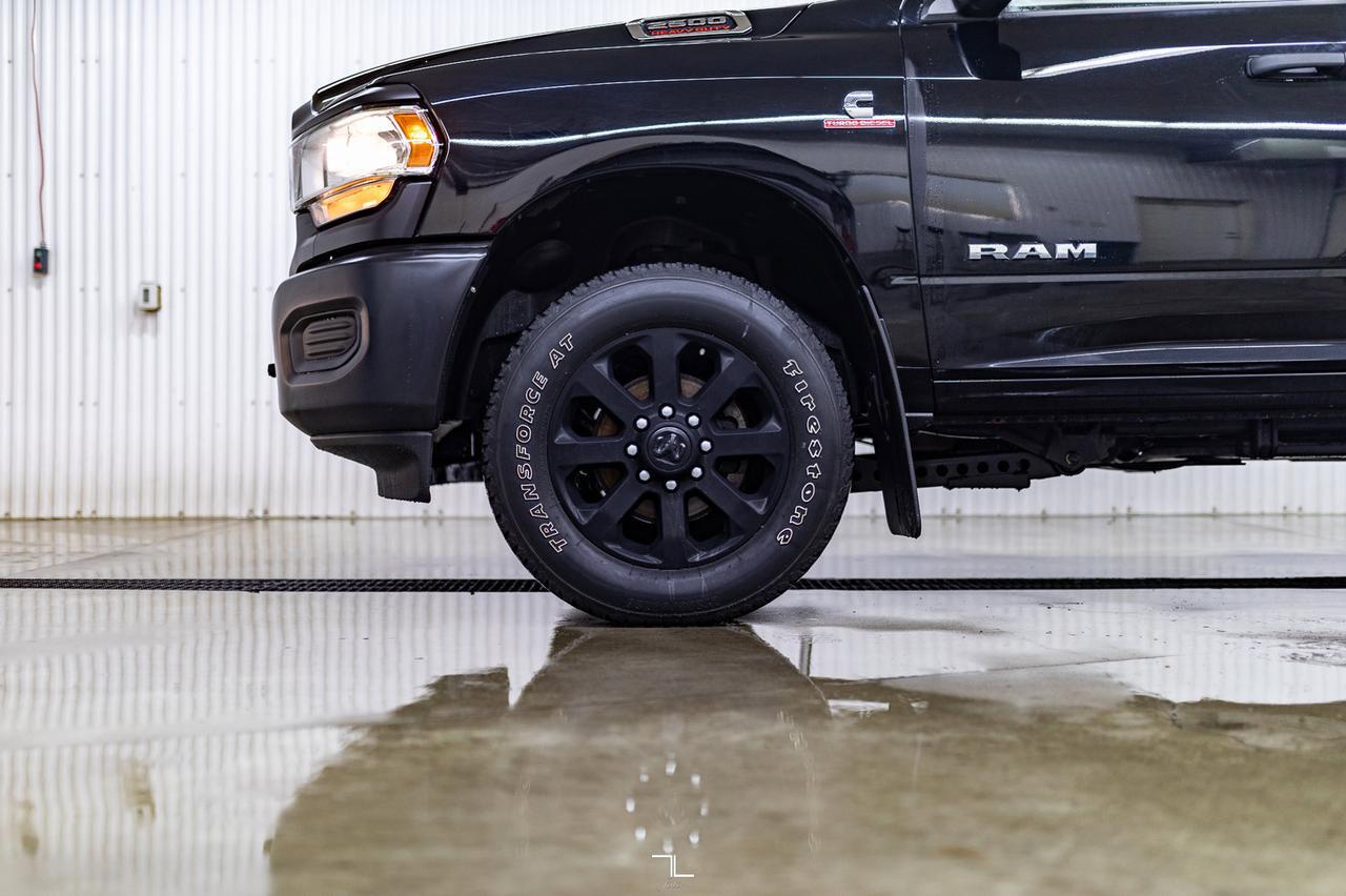 2022 Ram 2500 4x4 Crew Cab Tradesman Leather BCam Diesel Red Deer AB