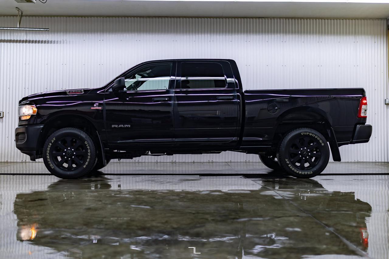 2022 Ram 2500 4x4 Crew Cab Tradesman Leather BCam Diesel Red Deer AB