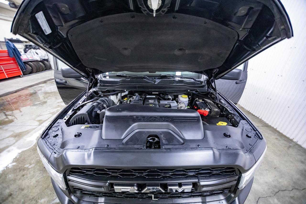 2022 Ram 2500 4x4 Crew Cab Tradesman Leather BCam Diesel Red Deer AB