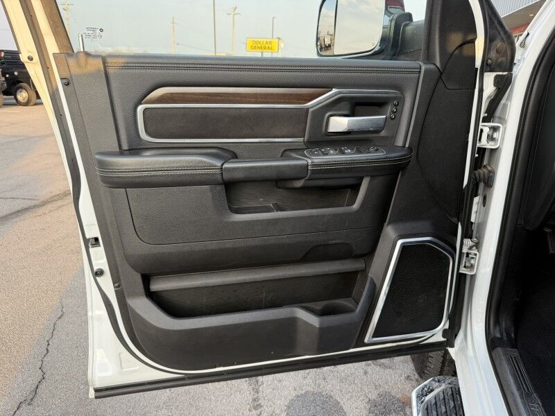 2022 Ram 2500 6.4L Hemi V8 4x4 Laramie Collinsville OK