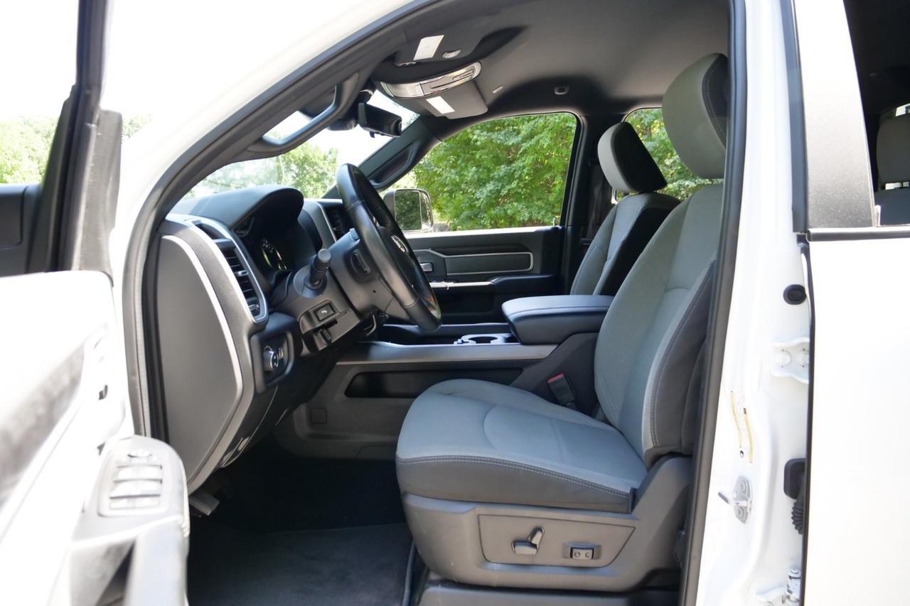 2022 Ram 2500 Big Horn 4X4 / Level A Equipment / Upgrades / 6.4L V8! High Point NC