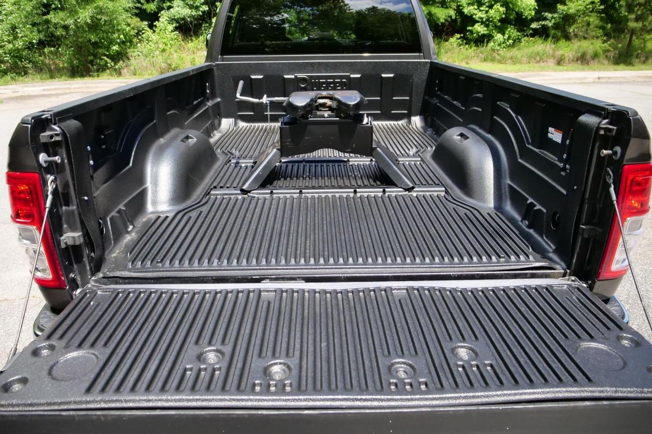 2022 Ram 2500 Big Horn 4X4 / Long Box / 6.7L Turbo Diesel! Lincolnton NC