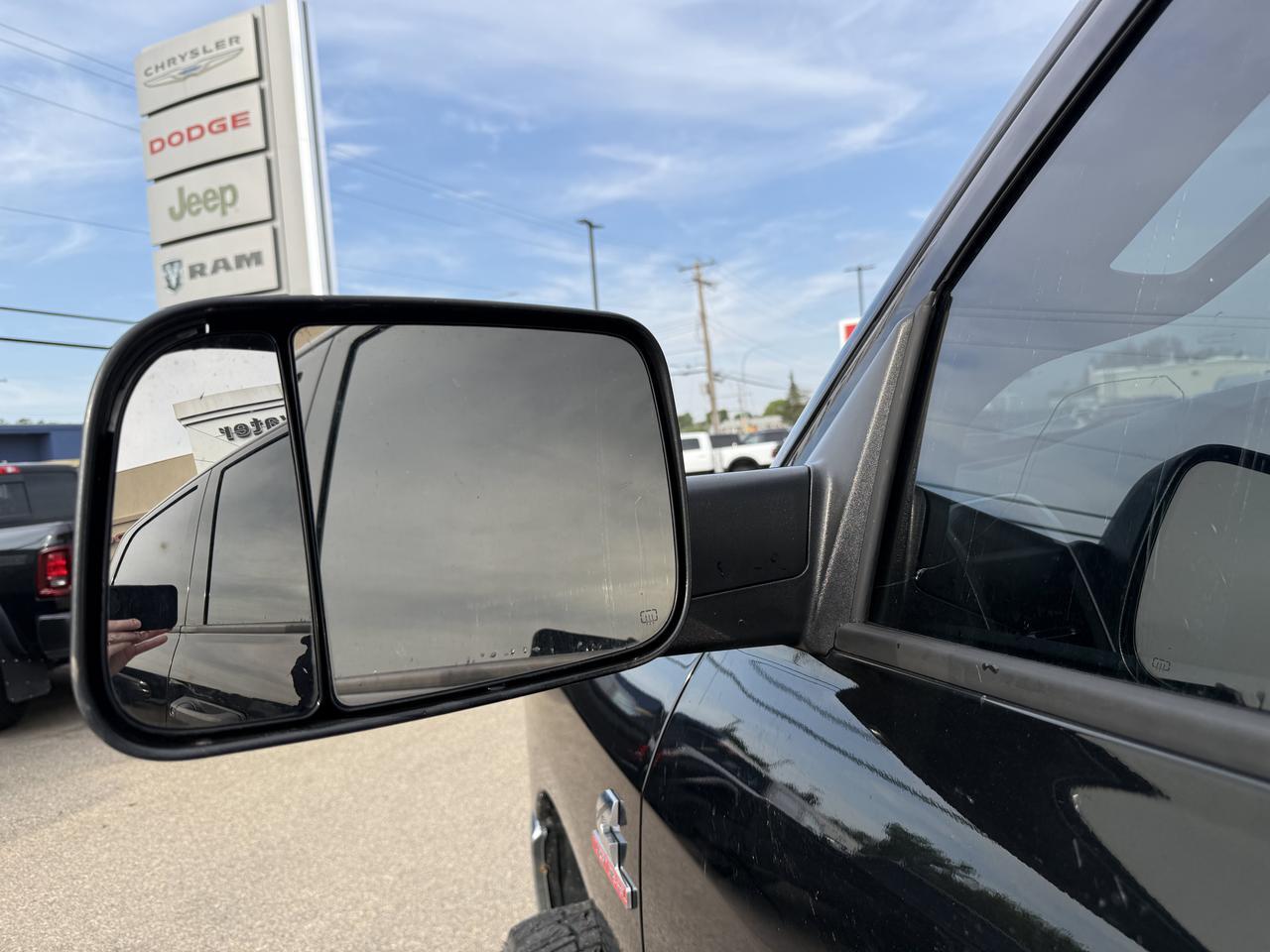 2022 Ram 2500 Big Horn Crew Cab 4x4 | Low KMs | Cummins Diesel | Front Bench | Touchscreen | Remote Start Redwater AB