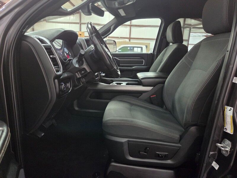 2022 Ram 2500 Big Horn Night Edition 6.7L Diesel 12in Screen GPS Camera FREE WARRANTY Arlington TX